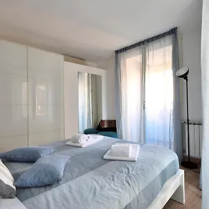  Apartamento La Casa Di Carta In Piazza Stesicoro